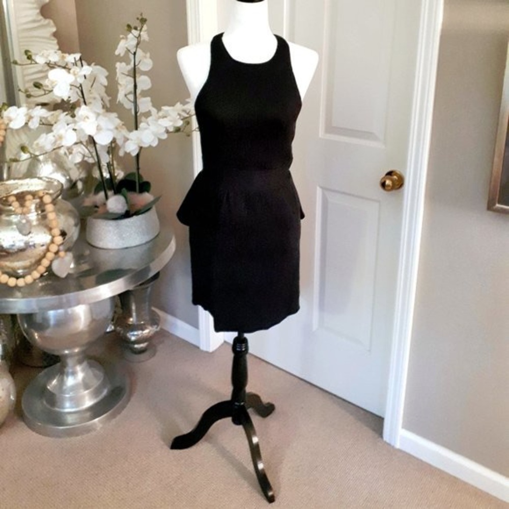 NWOT BCBGeneration black short fitted sleeveless tiered ruffle detail dress - Picture 3 of 6